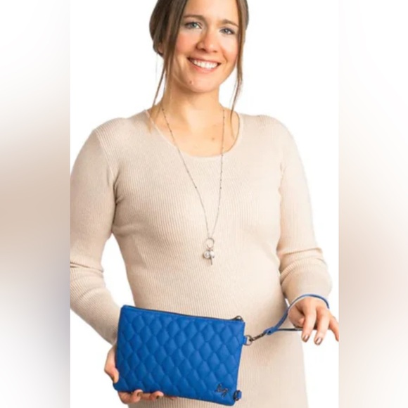 LUG 💗 Peekaboo 2 Matte Luxe VL Convertible Crossbody Bag NWT - Picture 9 of 9